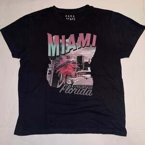 Free State Miami Florida Men Sunset City View T-shirt L